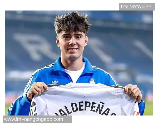 罗马新星崛起16岁小将进球签约18岁瓦斯加帅呼吁明确年轻人培养方针